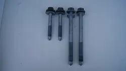 Boulon de montage moteur Renault Trafic Master