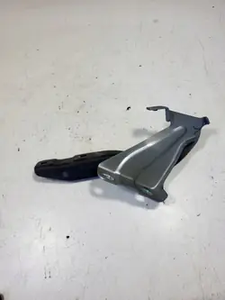Dobradiça Capô Esquerda Renault OE 654015255R