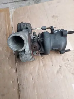 Audi OE 06B145703B Turbokompresso