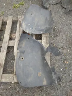 Front Right Wheel Arch Renault Scenic II 8200430600