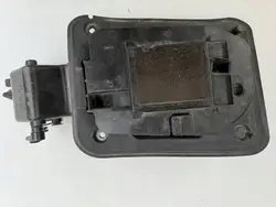 Toyota RAV4 Plug-in bränslelucka OEM 5840942010
