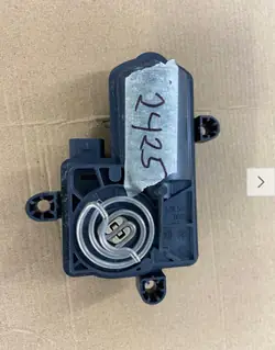 Avgasklaff OEM JJ32-9F646 för Range Rover Evoque