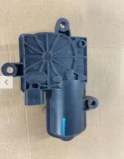 Pakoputken läppä OEM JJ32-9F646 Range Rover Evoqueen