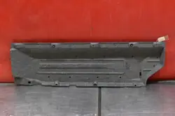Proteção inferior direita do assoalho 84227-R2000 Kia Sportage 5