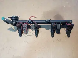 Rampe d'injection Peugeot Citroen 9617378980
