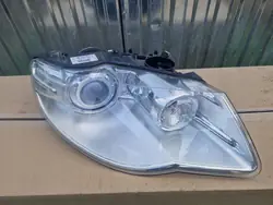 Farol Xenon Direito VW Touareg I 2006-2010 - Europa