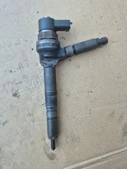 Injecteur OPEL 0445110175 pour Astra H 1.7 CDTI