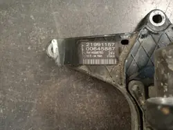 Válvula de escape Volvo OE 2199 1157 - Peça usada