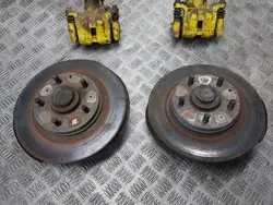 OEM 479465 Jarrupalat Taka + Puristimet + Navat Mazda 6