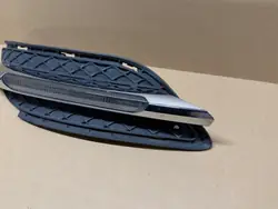 Mercedes B-luokka W246 vasen halogen LED DRL jäähdytinverkko