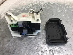 Caja de fusibles usada OEM A2055400082 para Mercedes W205