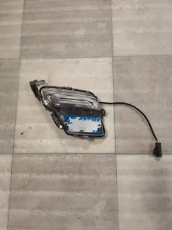 Farol Halógeno Esquerdo Volvo XC 60 2013-2017 OEM 31420393