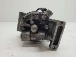 Compresseur climatisation OEM 926005154R Dacia Duster 1.5 DCI