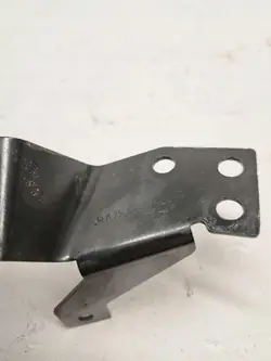 Support de Pompe à Eau Mercedes OEM A2535011100 - Occasion