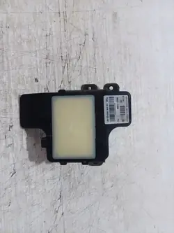 Rechter dodehoek sensor OEM 95821D7000 Hyundai Tucson