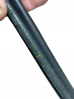 Motorhuvedichtning OEM 7349599 för BMW 5 G30 LCI
