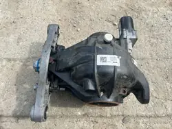 Taka tasauspyörästö BMW M3 G80 G81 8747239