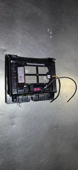 Chargeur de tunnel d'induction Skoda OE 3V0035502