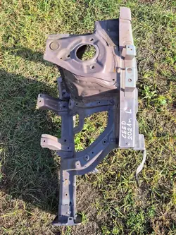 Kia Ceed III Vasen Ponnistin OEM ODO9541 - Käytetty