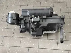 Ilmansuodattimen kotelo Mercedes A-luokka W169 2.0