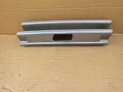 Bouchon de Grille Avant Droit Mercedes W140