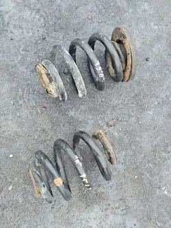 OEM 7H0 achterveren set voor VW T5 2.5TDI