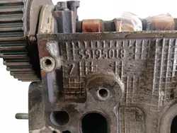 Culasse Fiat Grande Punto Linea 1.2 1.4 OEM 55195018