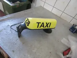 Lampe Taxi Mercedes-Benz OE pour W211 W212 W213
