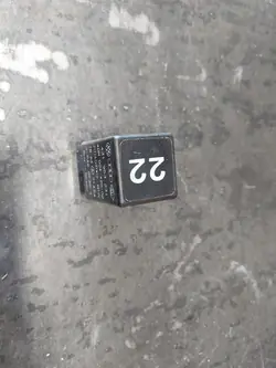 Relä Audi 431953231