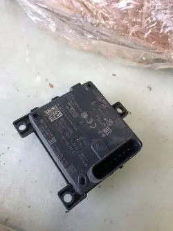 OEM 0203306196 Tutka Opel Astra K Sports Tourerille