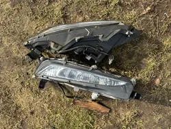 Lexus RX IV DRL Halógeno Derecho Delantero OEM KOITO 48-217