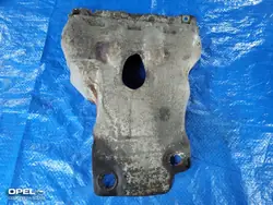 Escudo térmico Opel OEM 55565974 para Astra H Zafira B