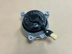 Audi A8 S8 D5 Vänster Växellådsfäste OEM 4M0399151N