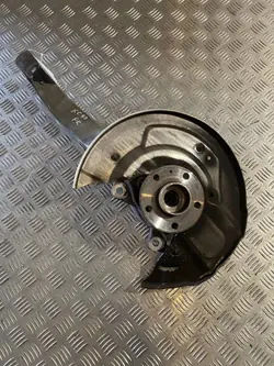 UTO60631 Vorderradnabe für Volvo XC90 - Gebraucht