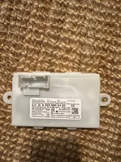 Mercedes Keyless-styrmodul OEM A2229003420