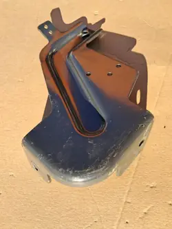 Suporte do depósito lavador OEM 78608494