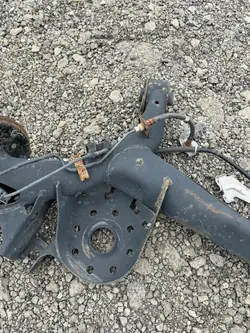 Poutre Suspension Arrière OEM Complète pour Toyota Yaris III