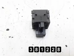 Interruptor Renault OEM AM-381228 para Megane 2012