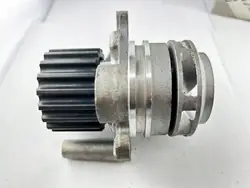 URO Parts Pompe à eau, refroidissement moteur