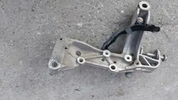 Etujousimien Kiinnitystuki Vasen OEM 1K0199295F