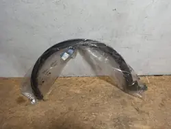 Oikea etulokasuoja Ford Kuga III OEM 2451232