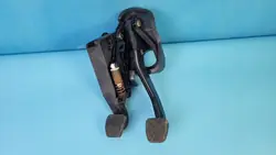 Koppeling rempedaal MERCEDES W205 A2052901800