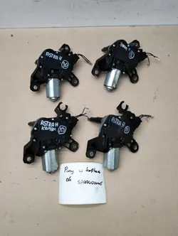 Opel Astra H ruitenwissermotor OEM 13105981 0390201591