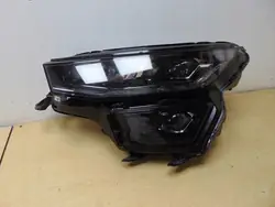 Vasen etuvalaisin Skoda Kodiaq 3 Full LED