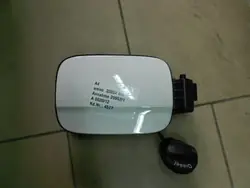 AUDI A4 8K0 Bränsletanklock Vitt