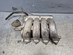 Junta do coletor de admissão Outlander CU2 Lancer CS9 2.0i - MD310447