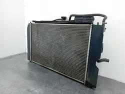 Radiateur d'eau avec ventilateur Corolla Verso I