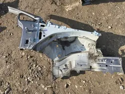 Aleta delantera derecha VW GOLF VII OEM usado