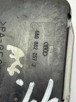 Centrale vergrendelingspomp OEM 8TZ00652206 voor Audi A6 A8