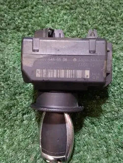 Mercedes Funkfernbedienung OEM A2075450108 für GLK X204 2008-